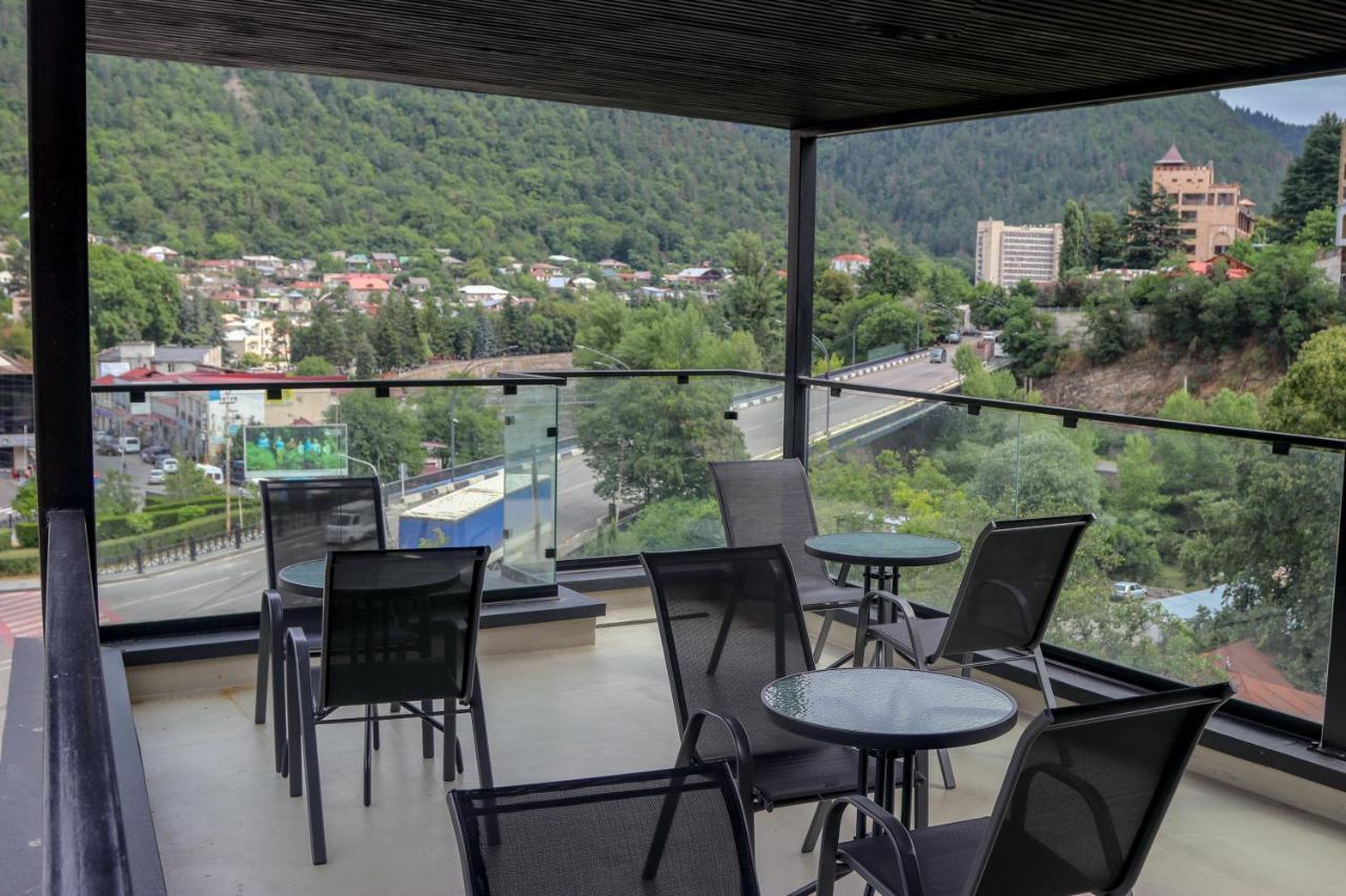 Borjomi Bridge Hotel Luaran gambar